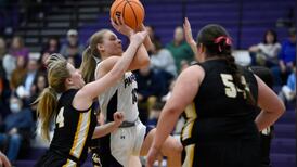 Girls Basketball: Manteno remains unbeaten after sinking Herscher with late surge