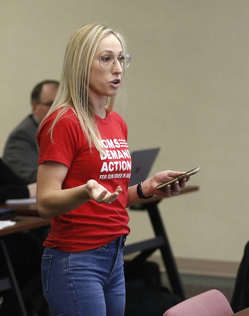 Katherine Rosch of Crystal Lake speaks at McHenry County's Law and Government Committee meeting on Tuesday, Jan. 31, 2023, at the McHenry County Administration Building. The committee held a public comment period before it considered a resolution to oppose Illinois' newest gun ban and support its repeal.