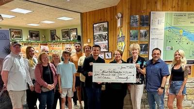 Starved Rock Foundation breaks record, raises $15K during calendar fundraiser 