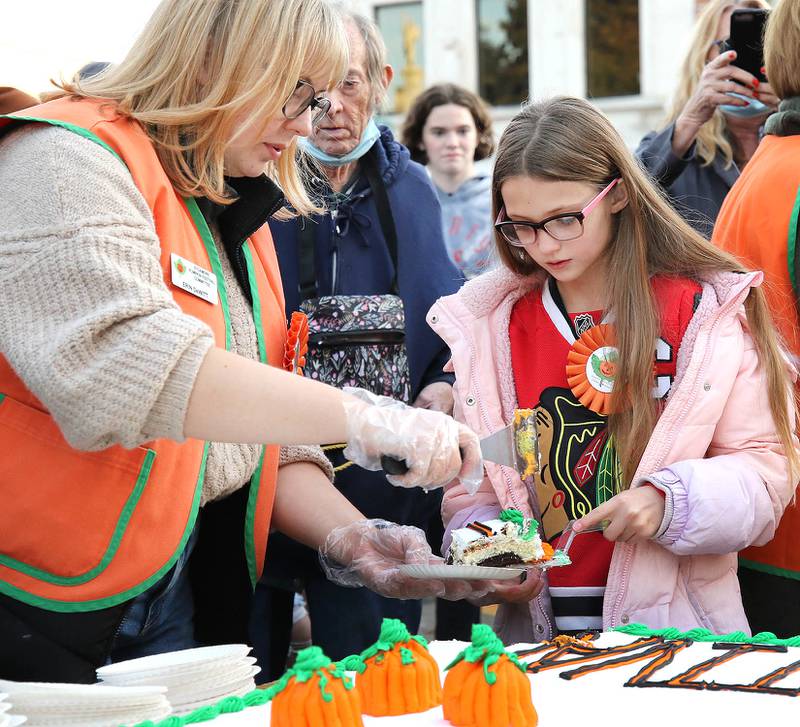 Photos Cakecutting and downtown trickortreat kickoff Sycamore
