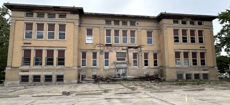 Congress School in Polo has remained empty for several years. This photo was taken on Monday, July 1, 2024.