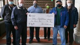 Starved Rock Country Community Foundation grants $3,000 to Utica Knights of Columbus to support food drive efforts