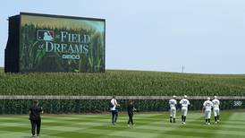 Cubs, Reds play at Iowa’s ‘Field of Dreams’
