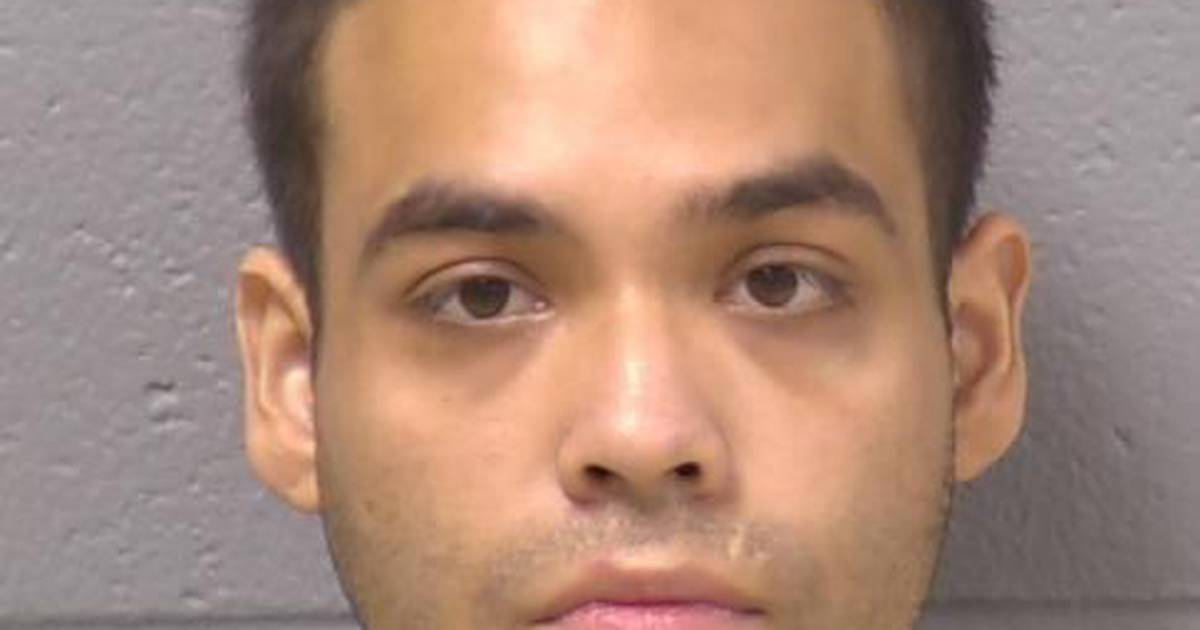 Bolingbrook man faces attempted murder charge over officer’s shooting