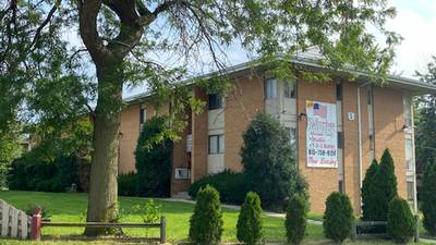 Chicago developer wants to buy unincorporated Suburban Estates, Apartments for $30M, annex land into DeKalb