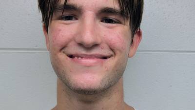 Cary-Grove cruises past Hampshire, clinches playoff berth