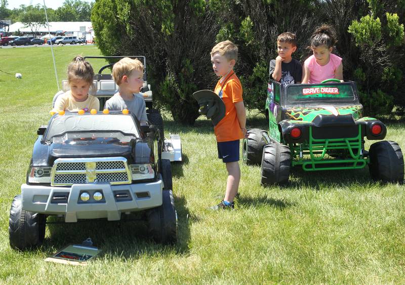 Wauconda Fest rocks out to bring fun for everyone Shaw Local