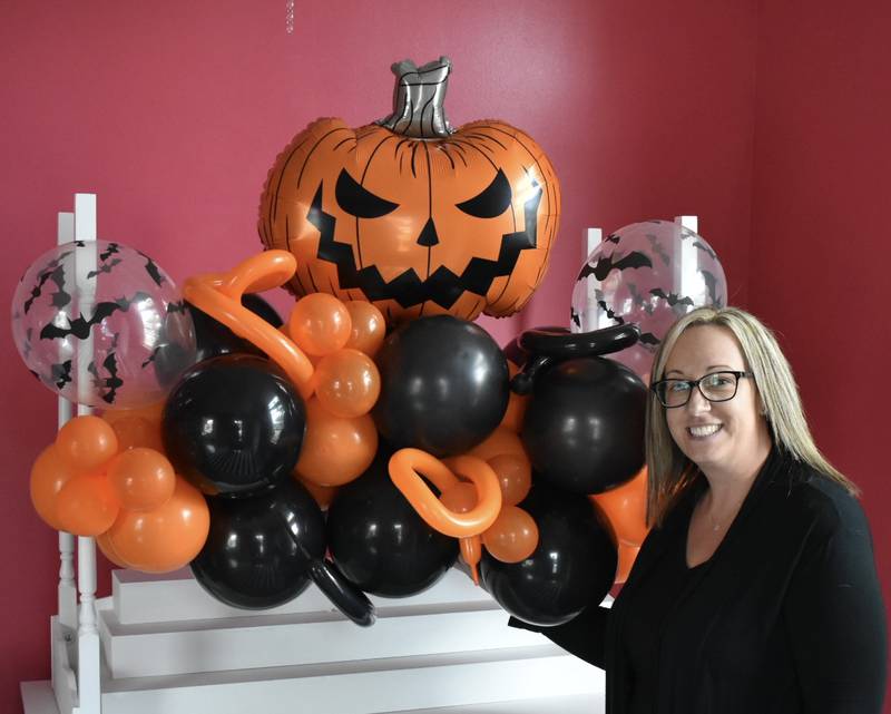 Holidays are busy for Kirsten Swanson, whose Signs & Love Event Rentals is now located in downtown Downers Grove.