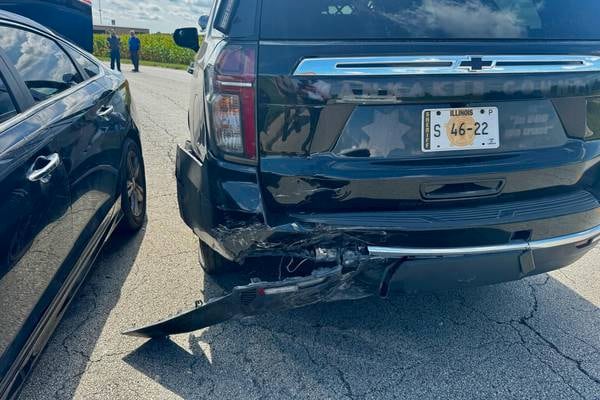 Kankakee juvenile steals car, hits sheriff’s vehicle