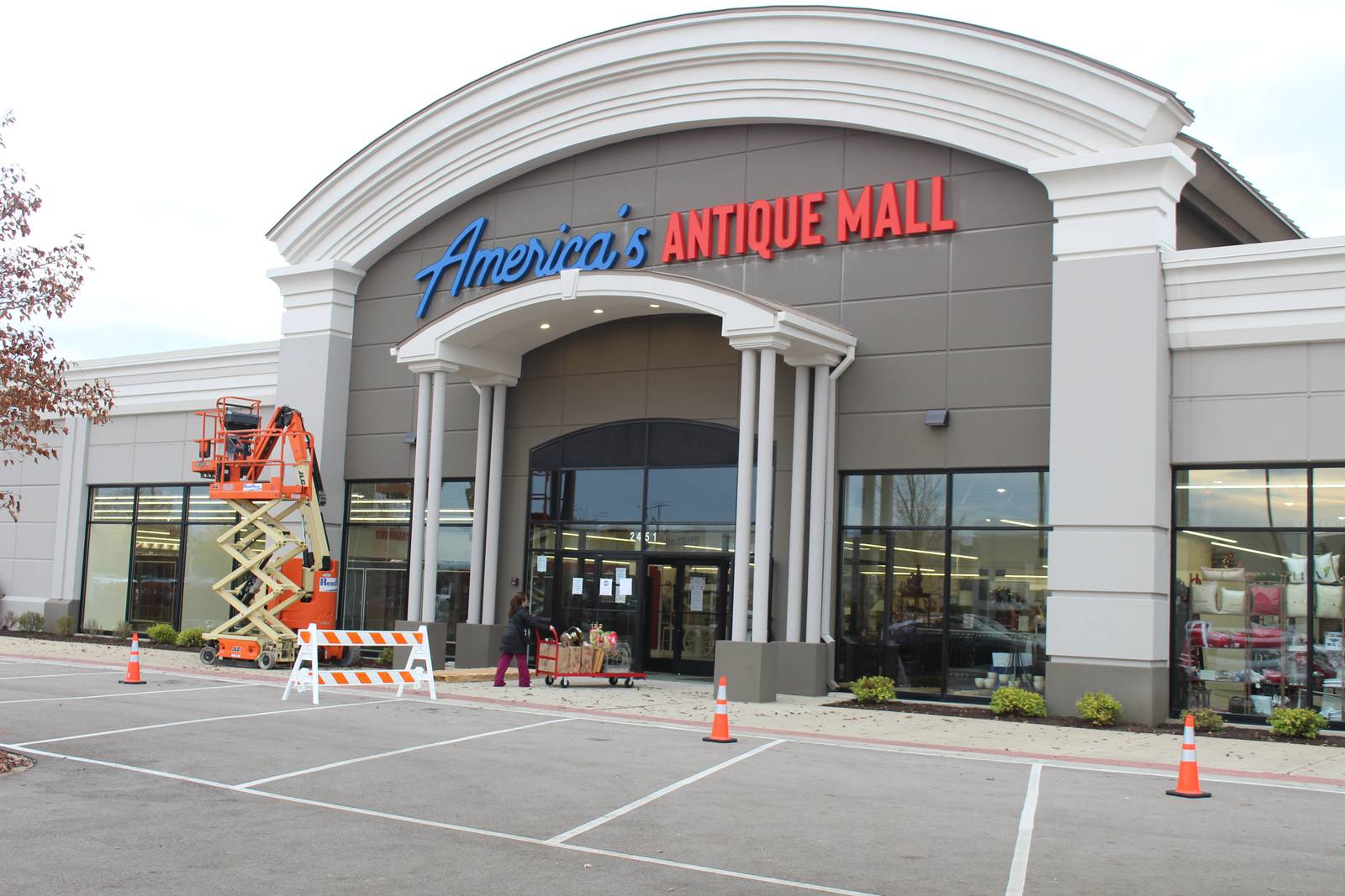 Antique mall in Algonquin opening within weeks Shaw Local