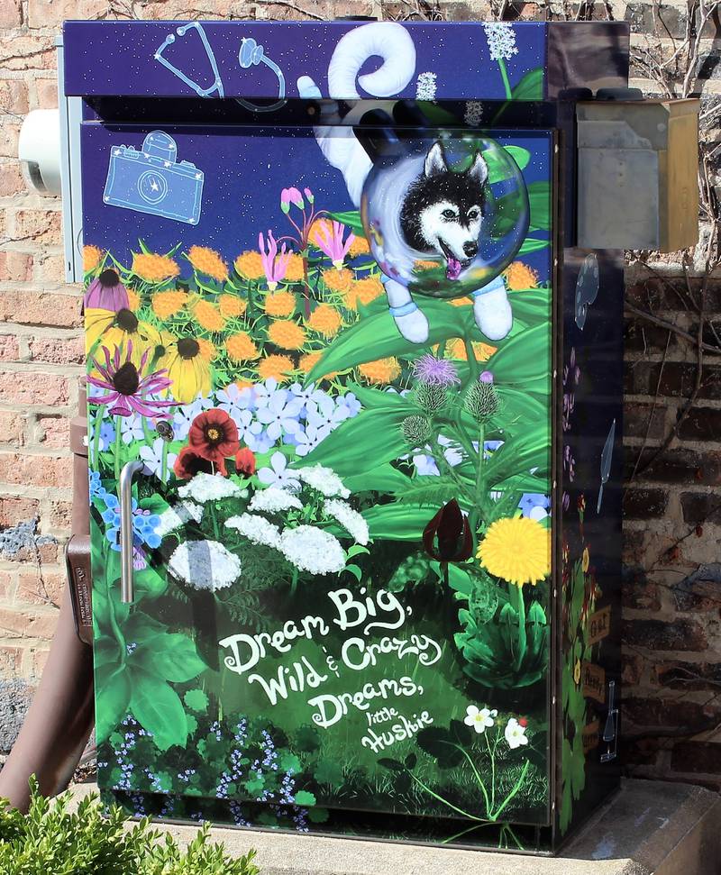 The Egyptian Theatre's Palmer Court utility box, painted by Amanda Groff