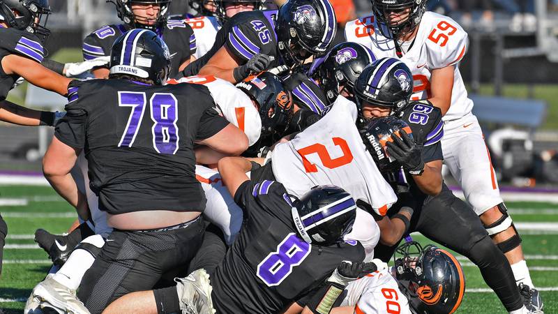 Listen: Illinois high school football recaps for the quarterfinal round of the playoffs