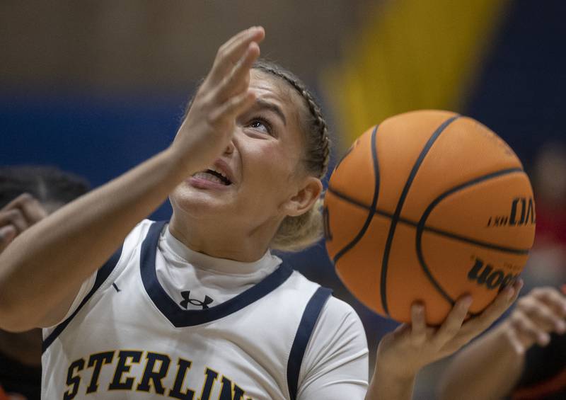 Sterling’s Jaelynn James looks to put up a shot against United Township Thursday, Dec. 18, 2025.