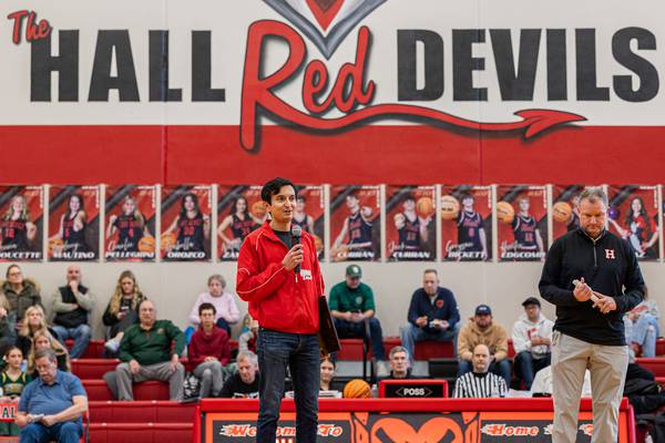 Hall of Fame class brings state champs, all-staters together at Hall