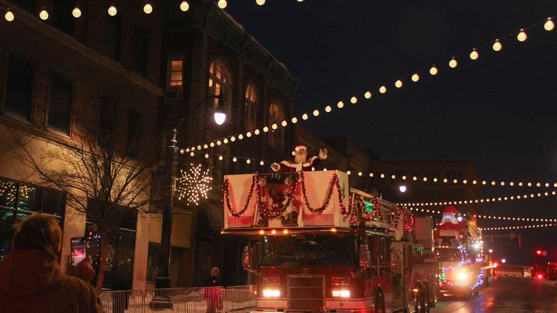Photos: 2025 Kankakee Christmas Parade