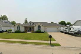 Single-family home in Manteno goes for $440,000