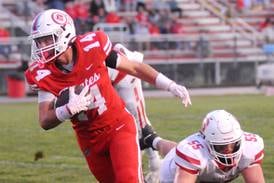 Photos:  Ottawa takes on rival Streator in Week 2 football showdown