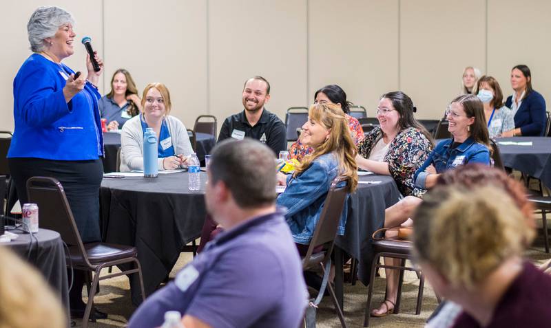 Green Closet Creative owner Darby Dwyer leading a 2022 Nonprofit Day conference workshop