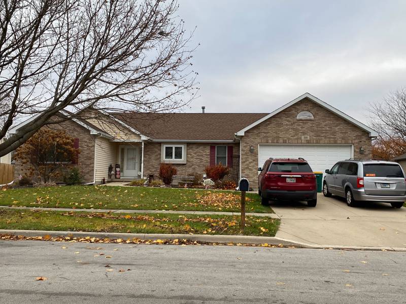 The home of Kimberly Hurley, 56, and husband Robert Hurley, 58, at 213 E. Maplewood Drive, shown on Friday, Nov. 22, 2024. Sycamore police found the couple shot to death in the back yard of the home Friday morning. A gun was found on the husband. Kimberly had filed for divorce a week prior, court records show.