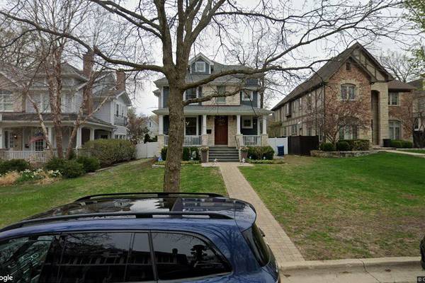 Single-family home sells for $1.68 million in Hinsdale