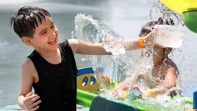 Photos: DeKalb County residents find ways to beat the heat