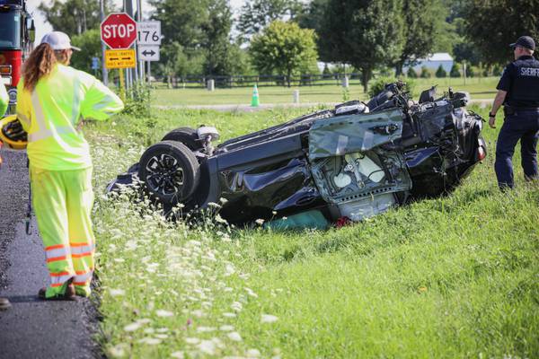 4 injured in rollover crash near Marengo moments before semi crash nearby