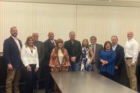 Lockport City Council OKs contract extensions for city administrator, police chief