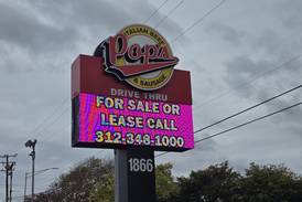 Former Pops restaurant building in Joliet still for sale