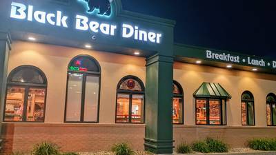 Black Bear Diner arrives in Morris at former R-Place