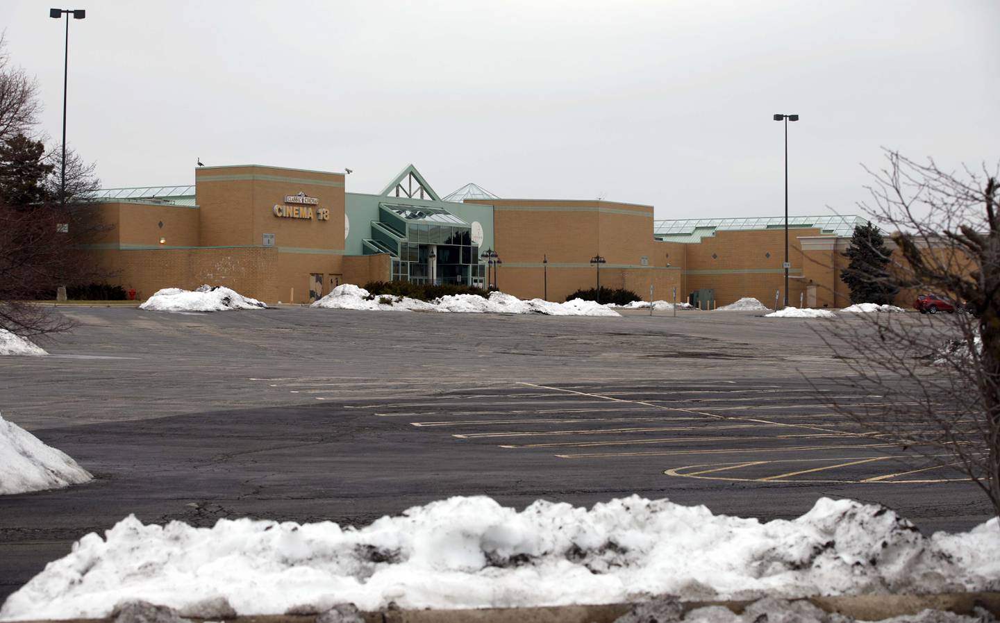 Charlestowne Mall’s two remaining tenants, Classic Cinemas and Von Maur, wish to remain in their buildings.