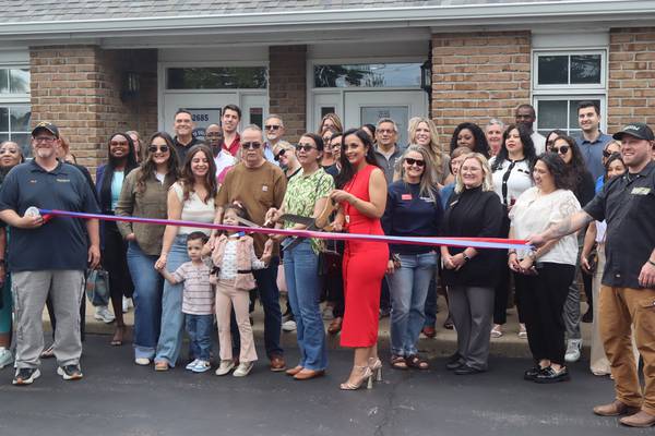 Kendall County women’s group to host Headshots for Hope to benefit Mutual Ground