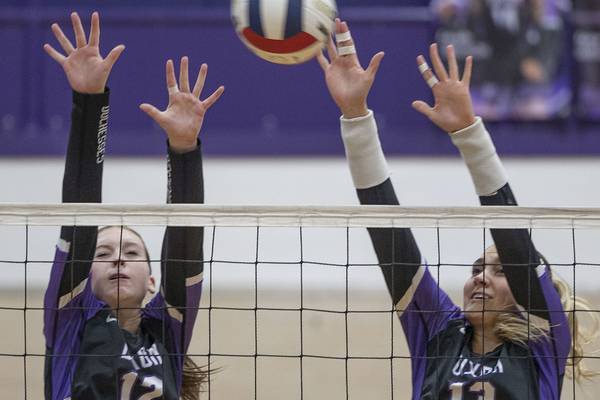 Dixon goes wire-to-wire in win over Stillman Valley