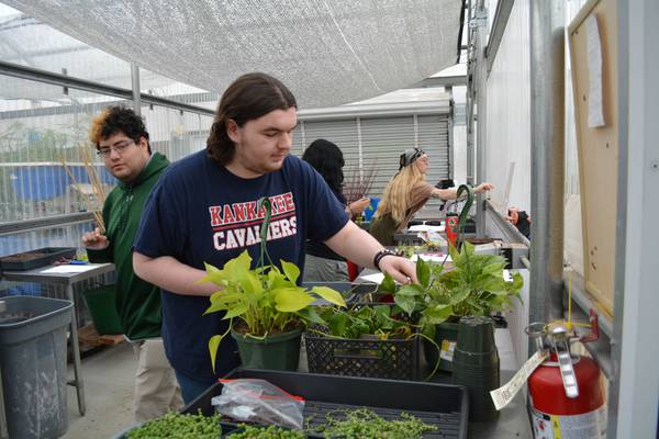 KCC’s agriculture horticulture technology program centers hands-on learning