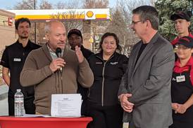 ‘It’s been a long wait’ – Plainfield welcomes opening of new Portillo’s drive-thru restaurant 