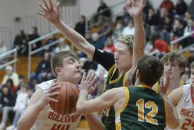 Boys basketball: Coal City executes its way past Streator in ICE matchup