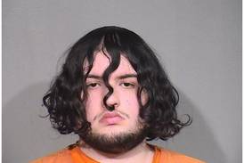 Crystal Lake man admits he solicited lewd photos from child in Texas on Snapchat