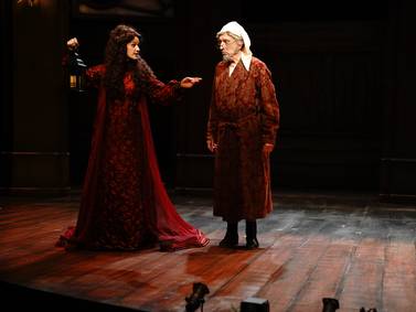 Review: Metropolis unwraps fresh ‘Christmas Carol’ twist in Arlington Heights