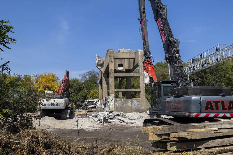 Heavy machinery is seen at the Nelson site Wednesday, Sept. 17, 2025.