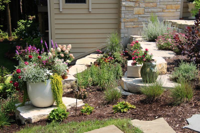 The Pottawatomie Garden Club runs the garden walk every other year in St. Charles.
