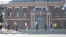 Streator teachers, support staff union agree to Thursday talks ahead of Friday strike date
