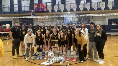 Joliet West wins fourth consecutive regional championship with sweep of Yorkville
