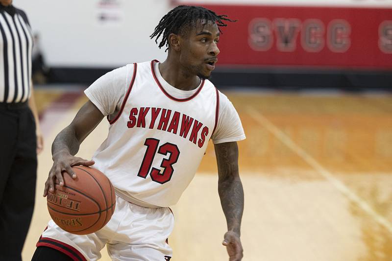 SVCC’s Devares Whitaker handles the ball against Kishwaukee Thursday, Jan. 12, 2023.