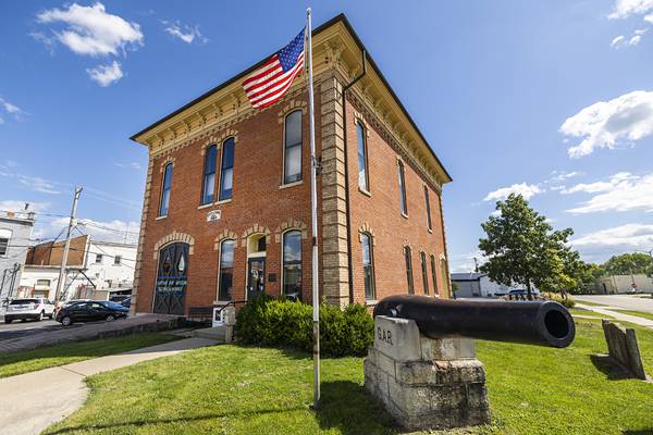 Flagg Township Museum camera exhibit reception is Oct. 12