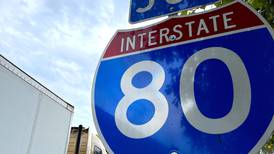 Driver injured in I-80 crash in Joliet Township 