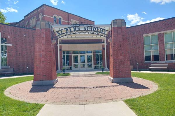 St. Bede Academy accepting poinsettia sale orders