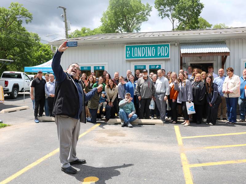 ‘Today, Wilmington won’- Landing Pad souvenir shop joins Gemini Giant along Route 66