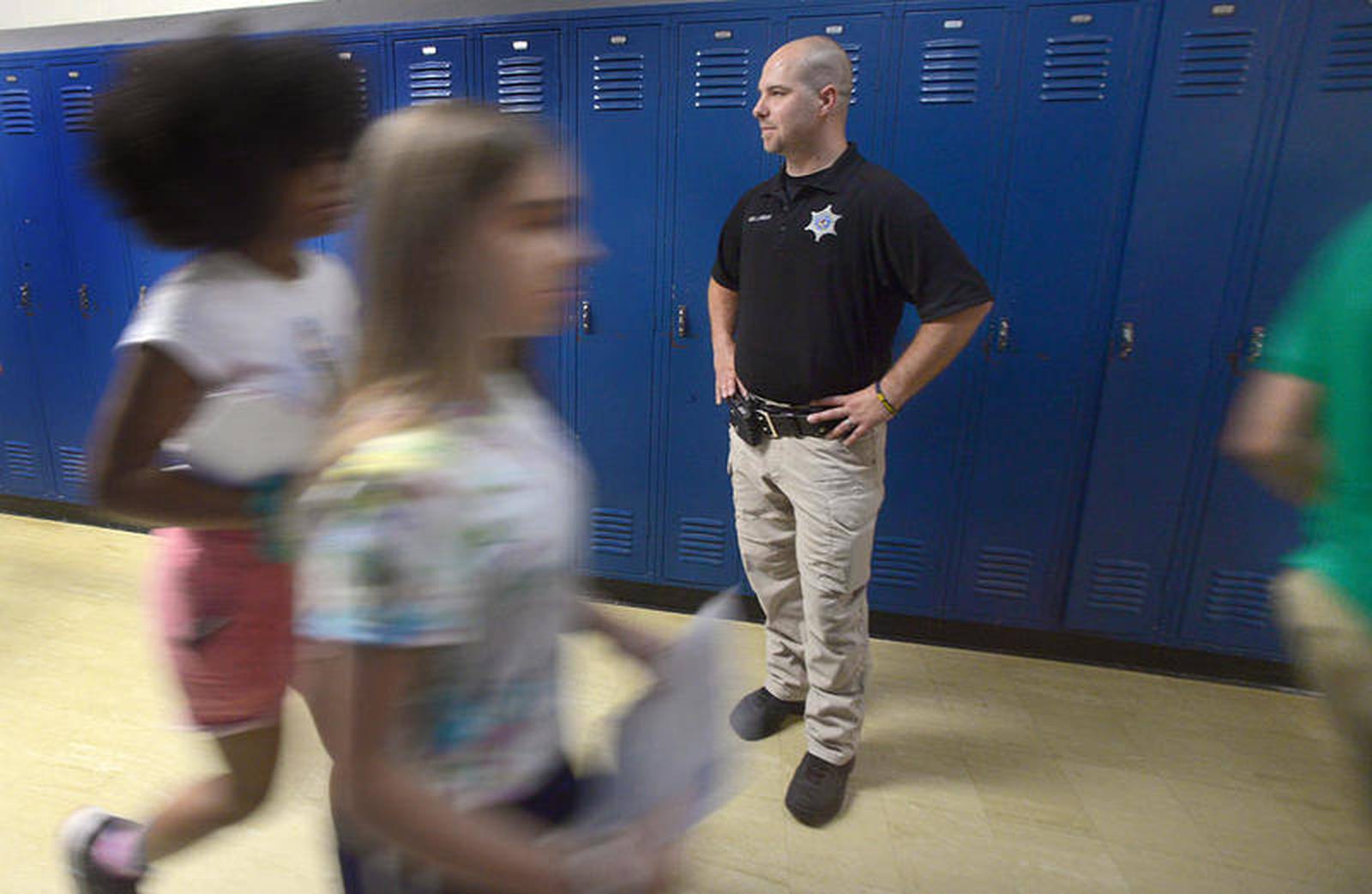 Streator Elementary resource officer mentors students, among other