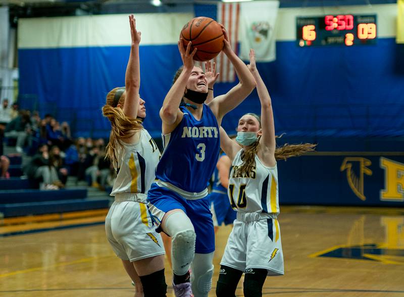 Photos Wheaton North vs. Glenbrook South, Bill Neibch Falcon Classic championship game Shaw Local