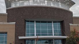 Fitness center, restaurant potential uses for empty Esporta Fitness building in Oswego