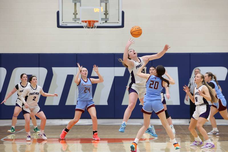 Manteno’s Emily Horath tips a pass away from her opponent for a steal during the Panthers’ 44-23 victory over St. Joseph-Ogden in the IHSA Class 2A Pontiac Sectional semifinal on Tuesday, Feb. 24, 2026, at Pontiac Township High School.